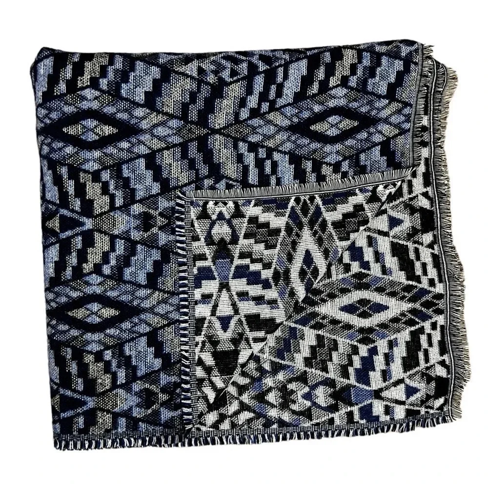 Shiraleah • Aztec Reversible Scarf